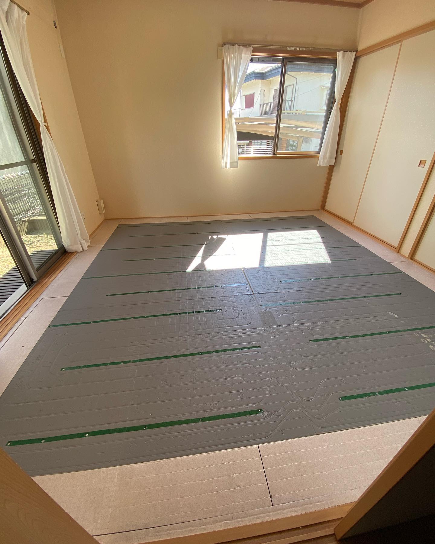 床暖房の畳の表替え